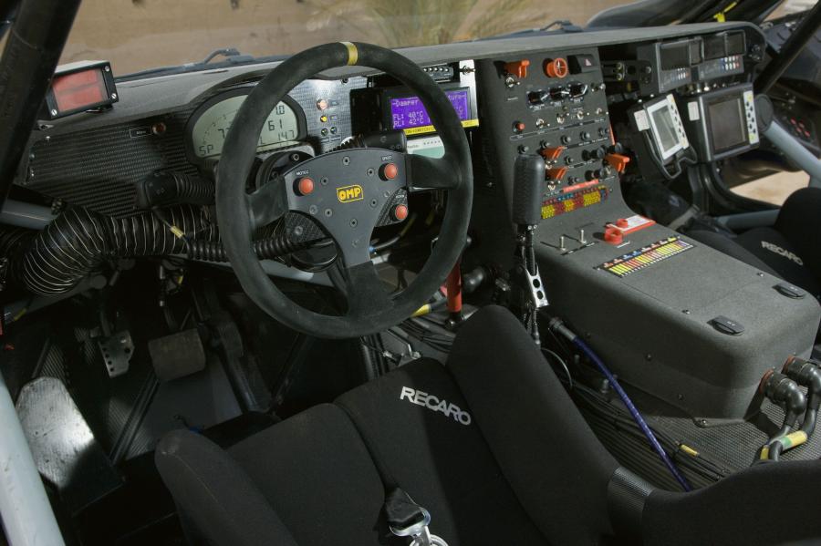  Volkswagen Touareg Race 3 2010 года  (фото 7 из 50)